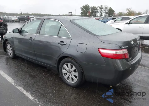 2007 Toyota Camry Xle V6 z USA, uszkodzony, nr VIN 4T1BK46K07U038510